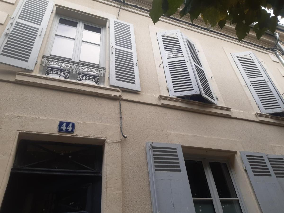 Appartement En Centre Ville Nevers Buitenkant foto